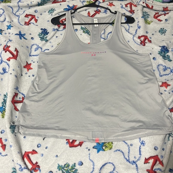 Under armor tank top - Picture 4 of 5